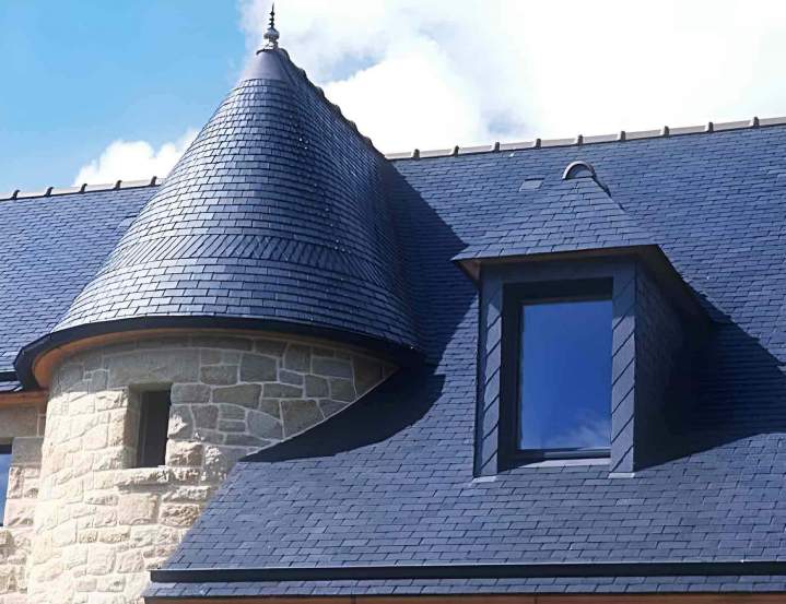 Toiture Saint-Pôtan